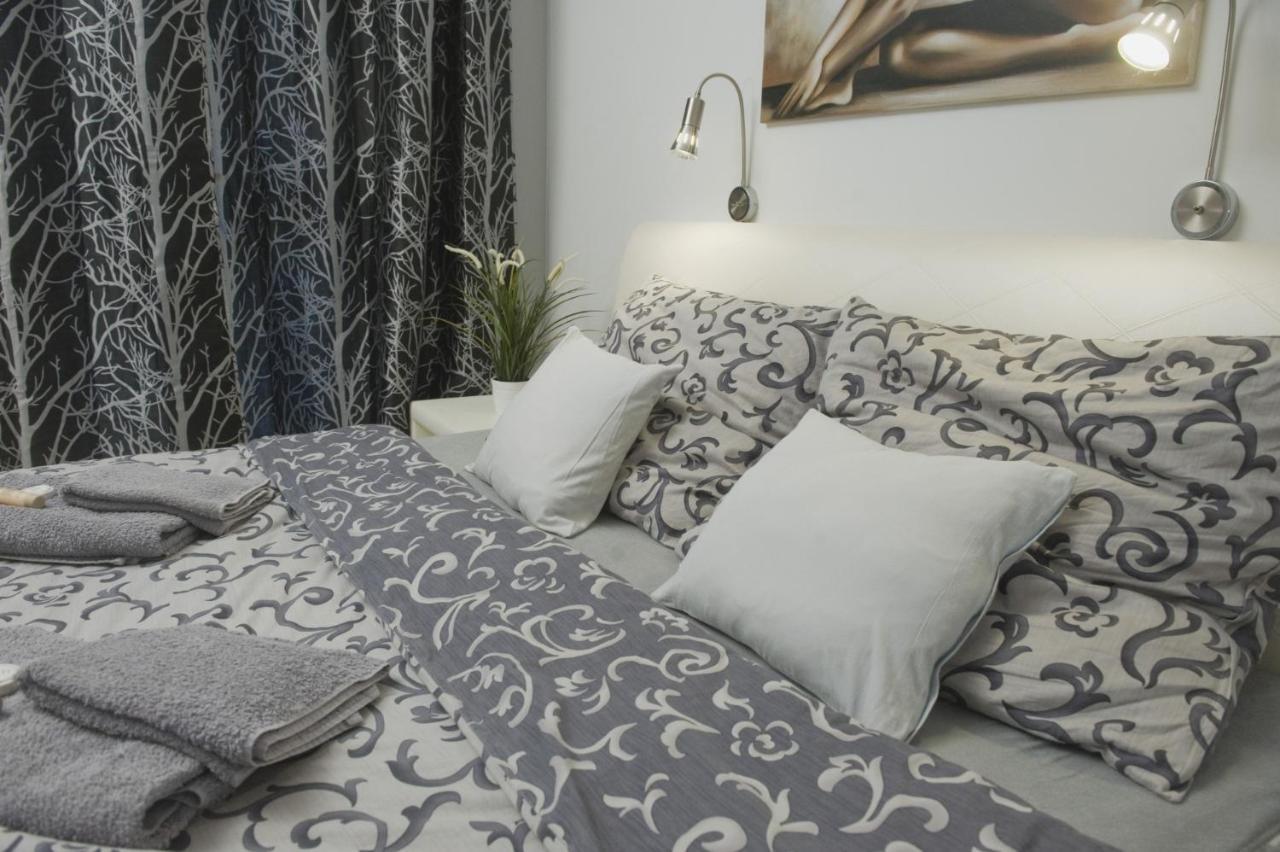 Apartamenty Nad Jeziorkiem Варшава Екстериор снимка