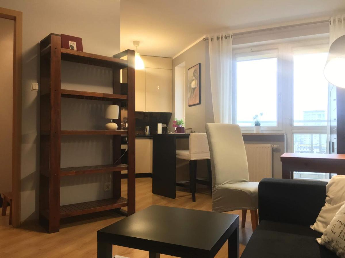 Apartamenty Nad Jeziorkiem Варшава Екстериор снимка
