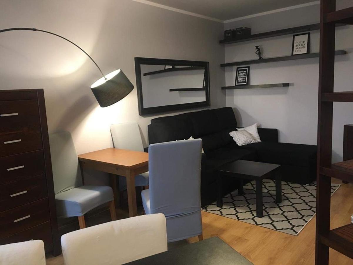 Apartamenty Nad Jeziorkiem Варшава Екстериор снимка